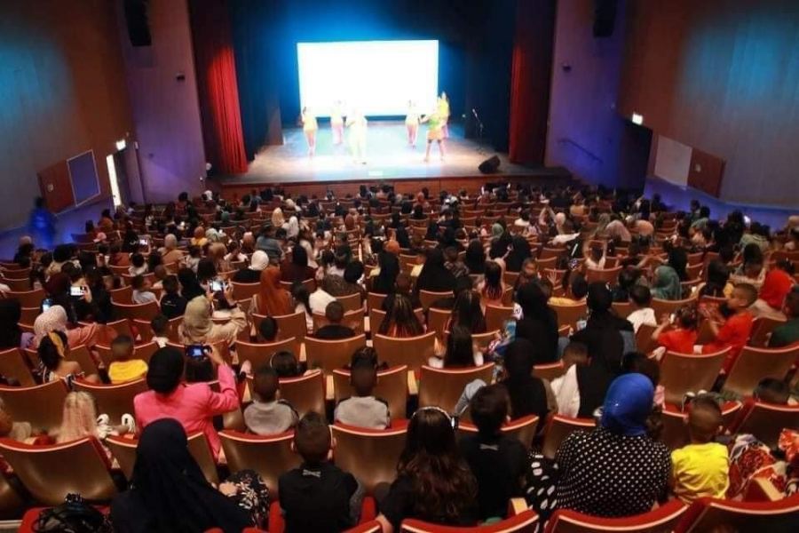 رهط : مشاركة المئات في حفل العيد في القصر الثقافي